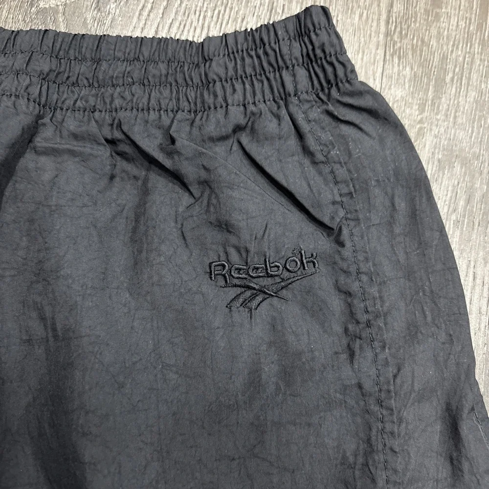 VTG Reebok Mens Track Pants Black Size Medium Elastic Waist Drawstring Nylon Zip
